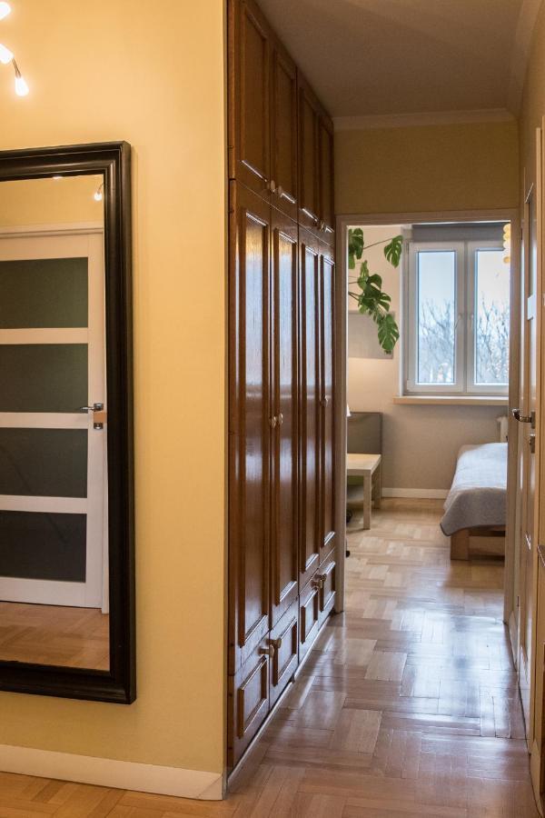 Apartament Next To Old Town Lublin Buitenkant foto